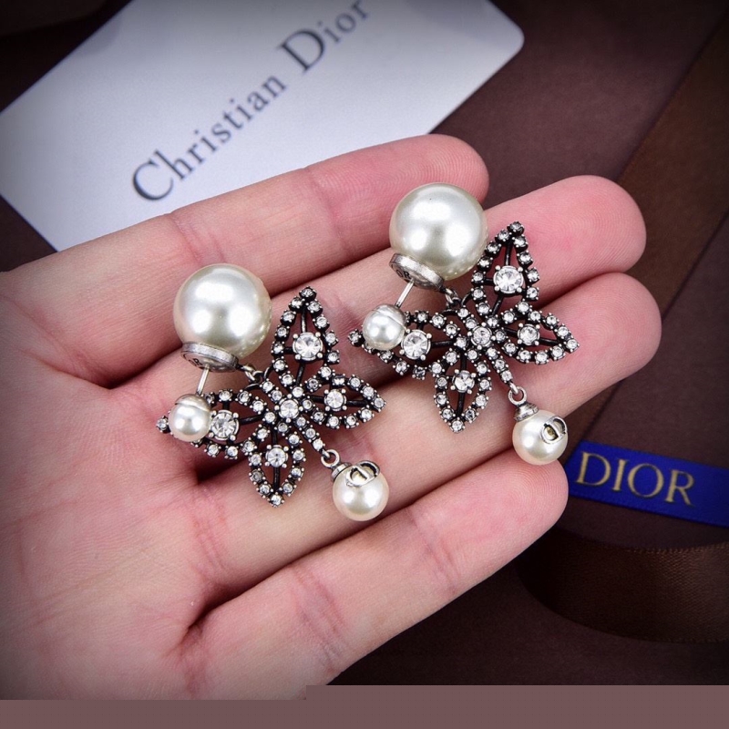 ch**an D*or earrings
